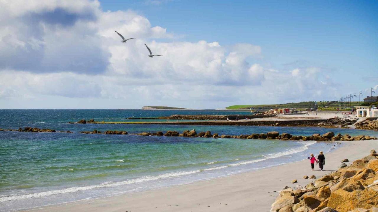 Claregalway Hotel 외부 사진