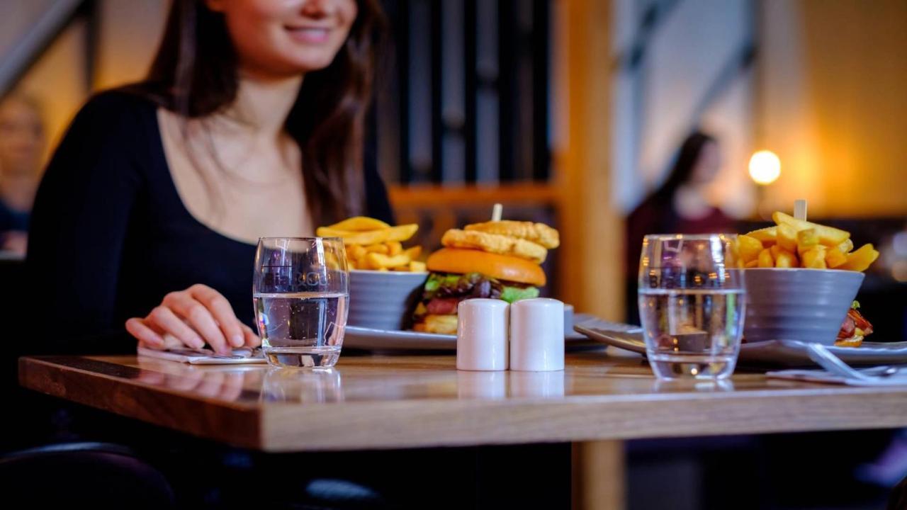 Claregalway Hotel 외부 사진