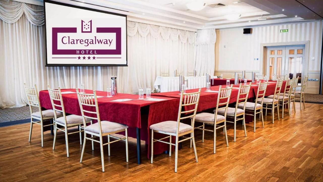Claregalway Hotel 외부 사진