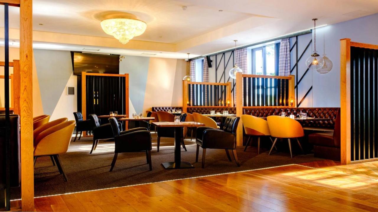 Claregalway Hotel 외부 사진