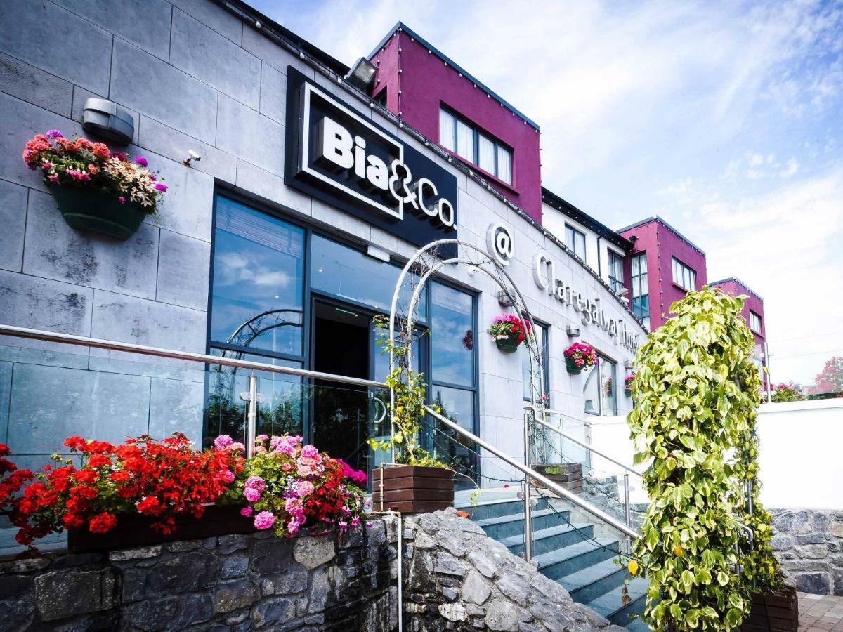 Claregalway Hotel 외부 사진